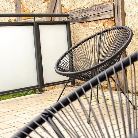 Daire 90 Qm Barrierefreies Apartment I Altstadt I Parkplatz Quedlinburg