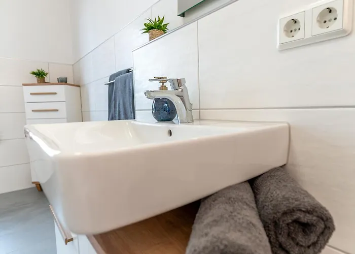 Apartment 90 Qm Barrierefreies Apartment I Altstadt I Parkplatz